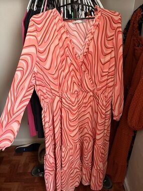 Pink Swirl Wrap-Style Midi Dress